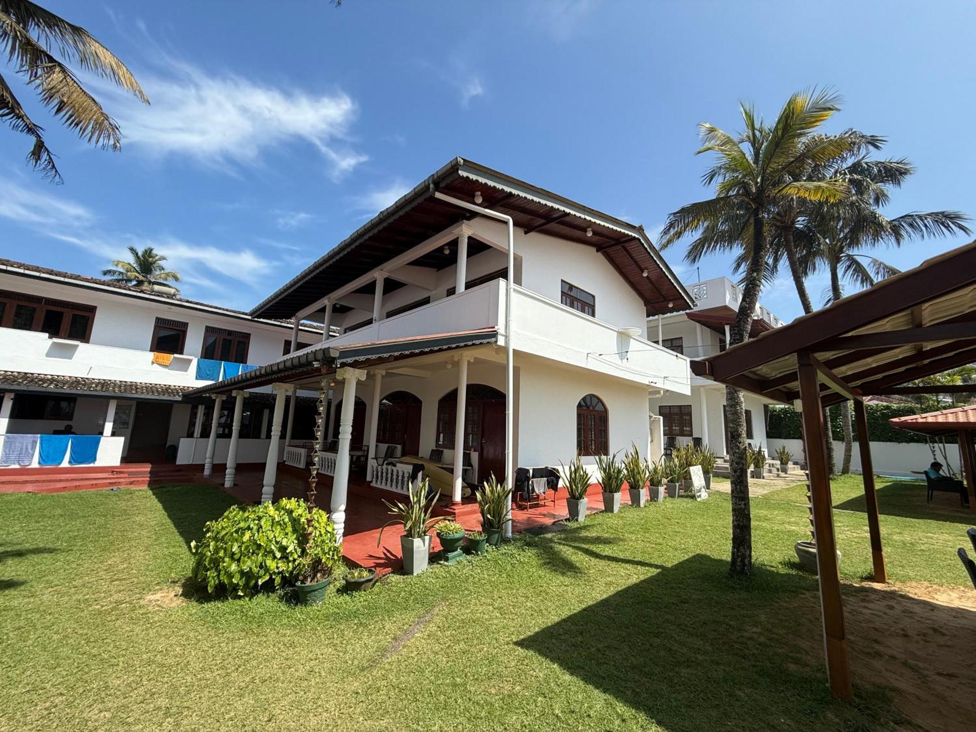 Samaru Beach House Weligama Extérieur photo