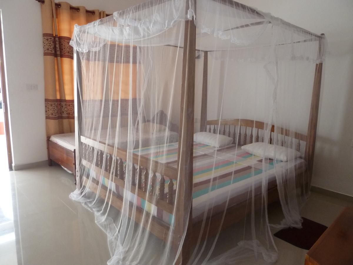 Samaru Beach House Weligama Extérieur photo